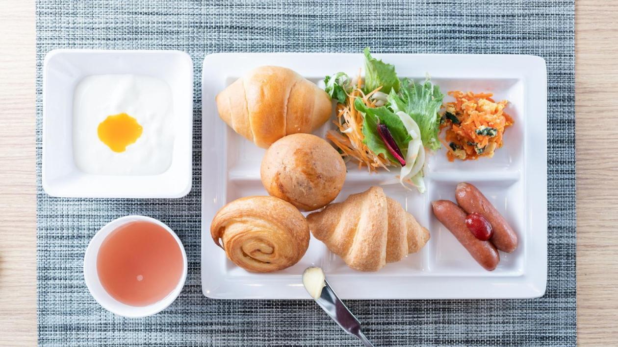 Super Hotel Naha Shintoshin Zewnętrze zdjęcie