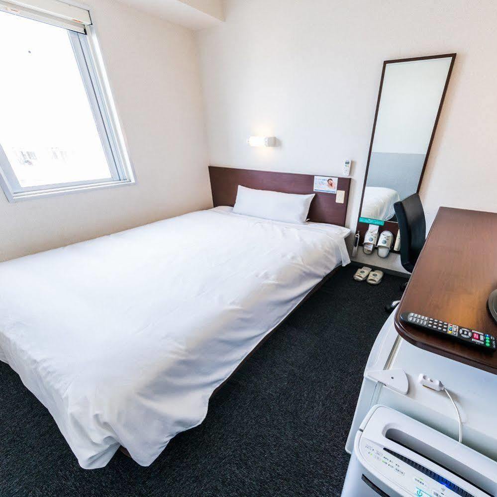 Super Hotel Naha Shintoshin Zewnętrze zdjęcie